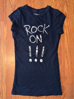 Y2K Miley Cyrus & Max Azria Black 'Rock On' Graphic Tee